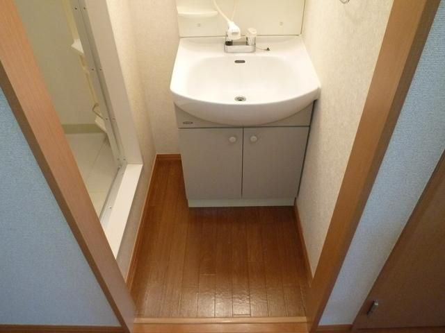 洗面設備　独立洗面台