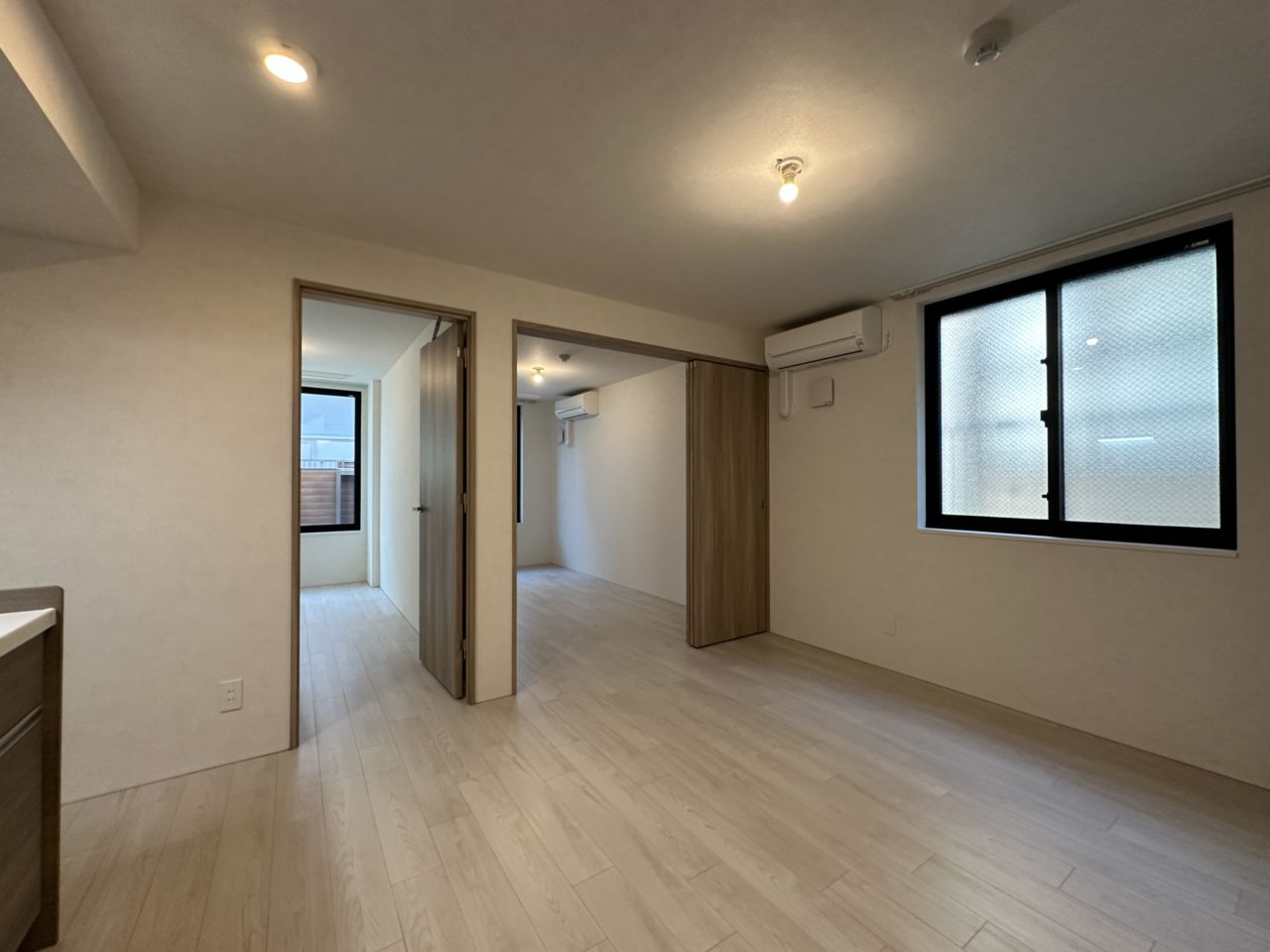 居室・リビング　居間です