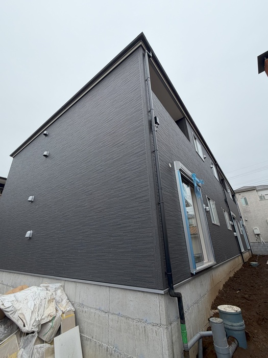 建物外観　建築中