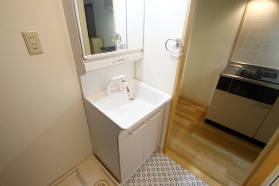 洗面設備　※別部屋の写真です