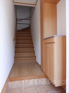 玄関　大型シューズボックス