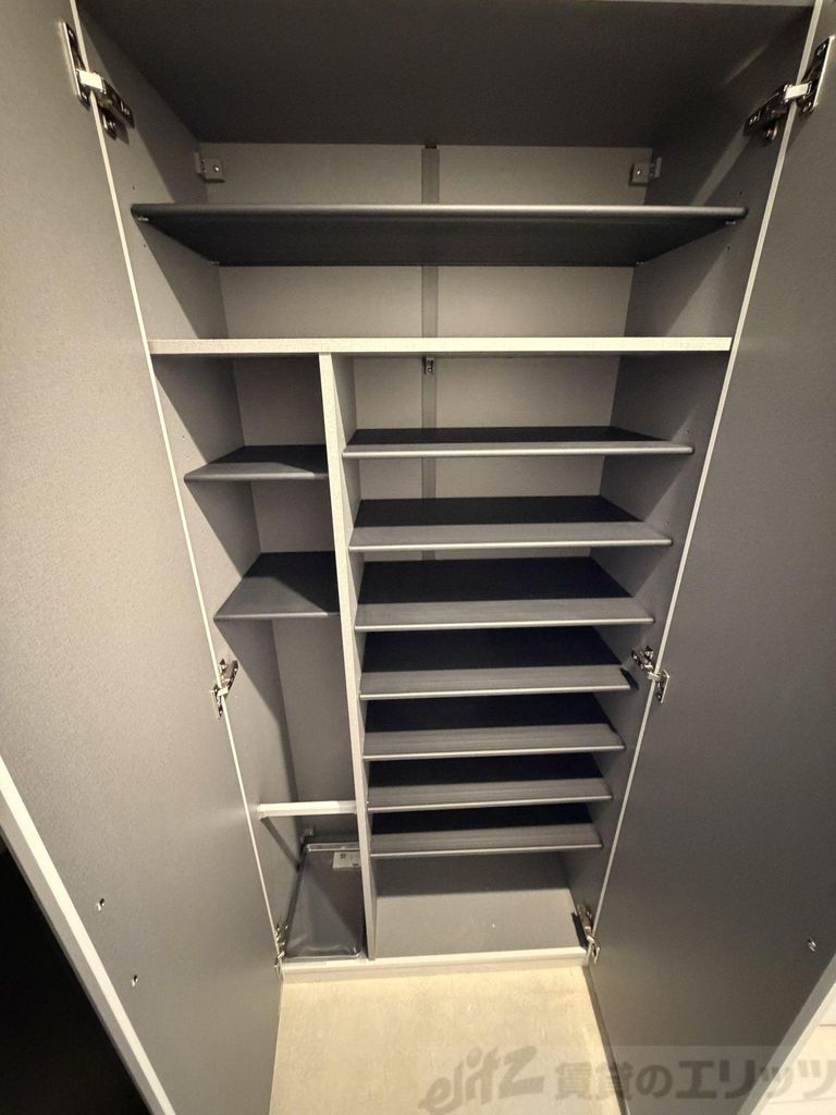 その他設備　下駄箱