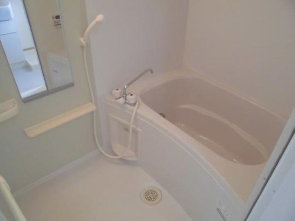 バス・シャワールーム　一日の疲れを癒してください