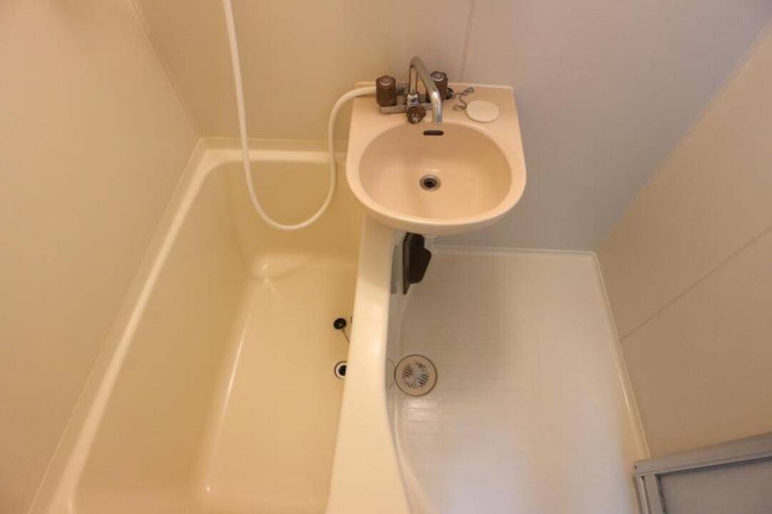 バス・シャワールーム　浴室