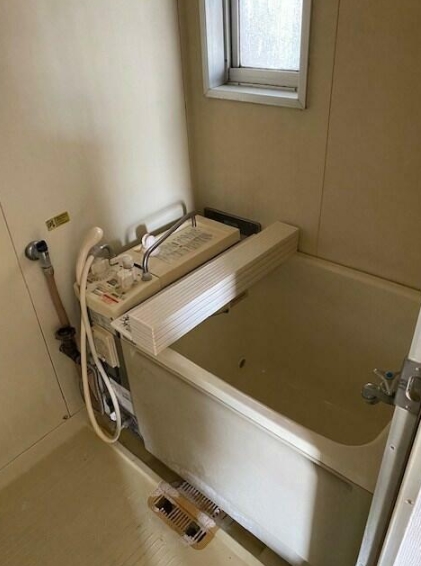 バス・シャワールーム　追い炊き機能付きバス☆