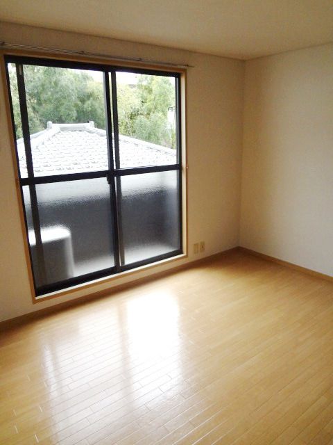 居室・リビング　★明るい洋室★