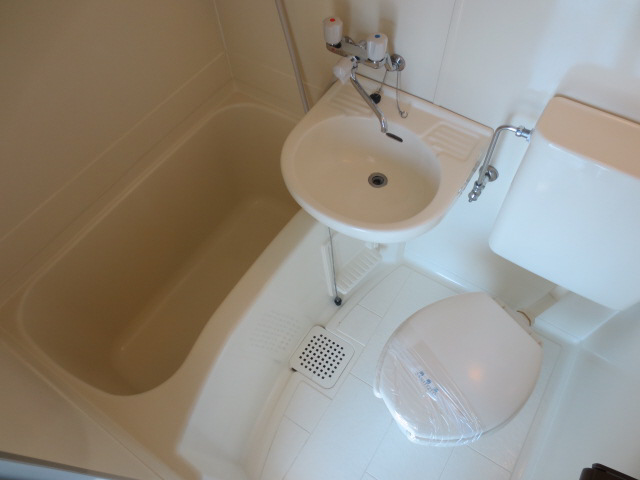 バス・シャワールーム