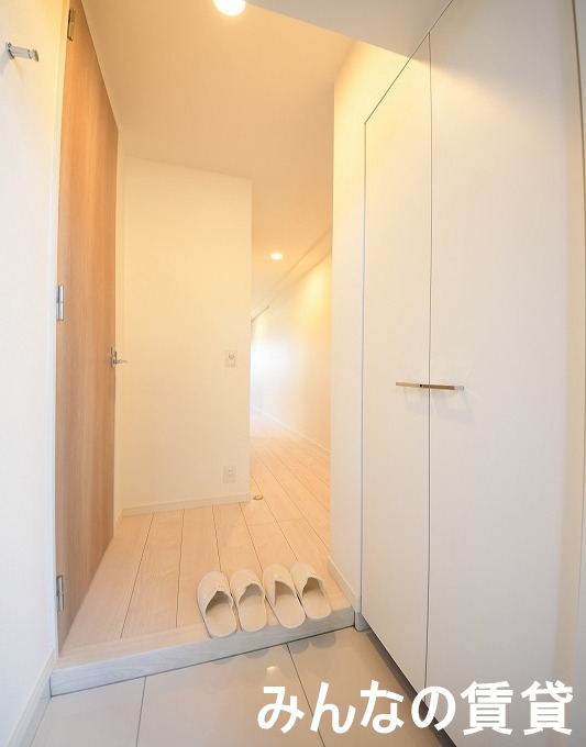 玄関　★天井高靴箱で玄関スッキリ♪★参考写真