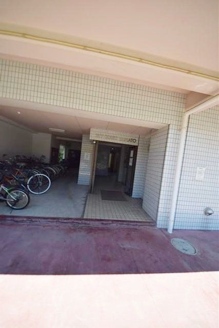 エントランス　★★分譲賃貸マンション★★夜道も安心の大和駅近1Ｋ★★