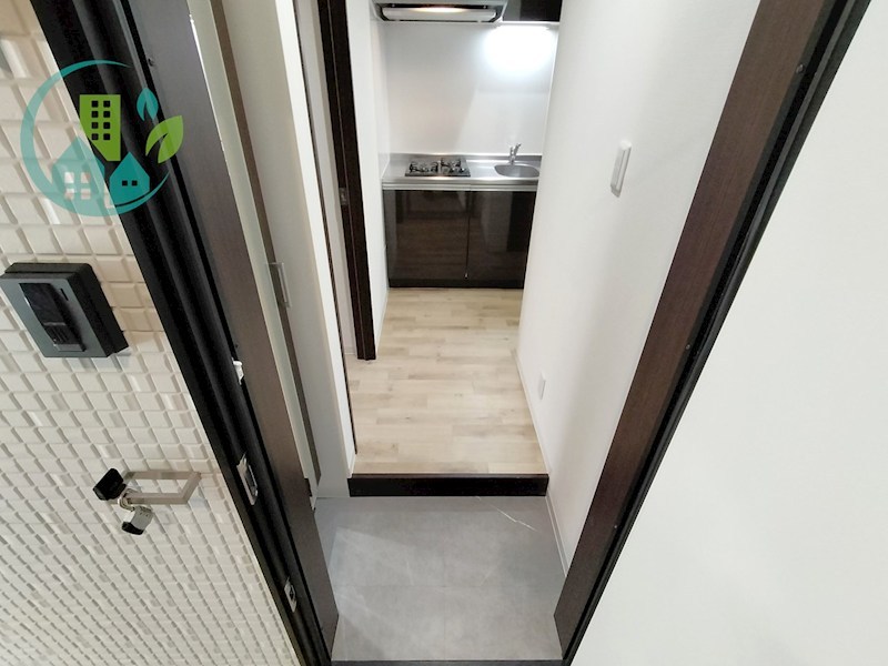 玄関　ワコーレヴィータ大石北町（ネット無料物件）