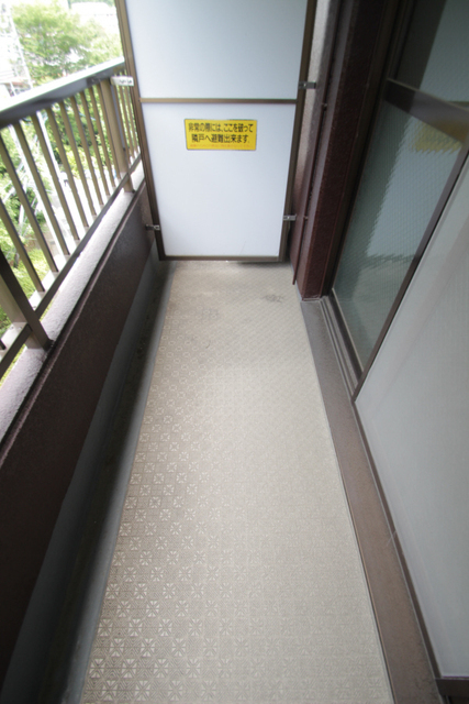 バルコニー　※別室の参考写真になります。