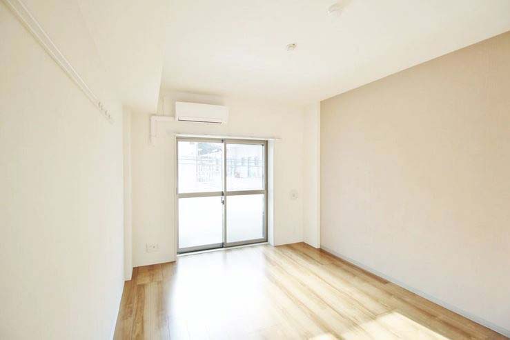 居室・リビング　★広々居室スペース★