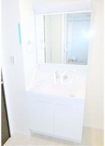 洗面設備　洗面台です。