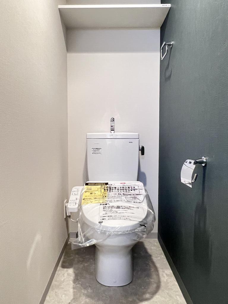 トイレ　もちろんシャワートイレです