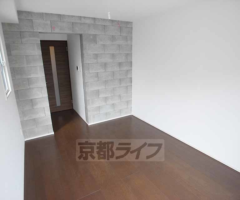 居室・リビング　鉄骨ブロック造のオシャレなお部屋。