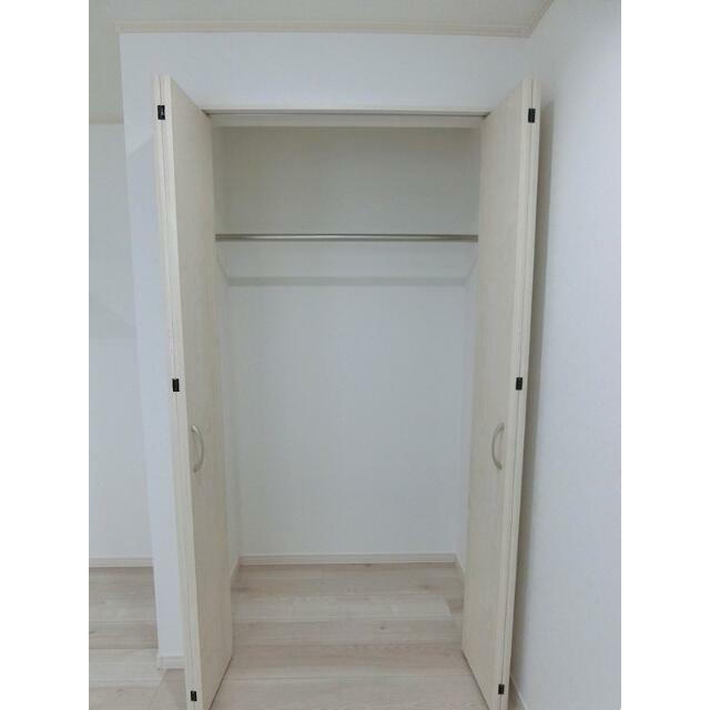 収納　広々としたクローゼット