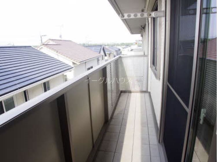 バルコニー　別部屋写真使用