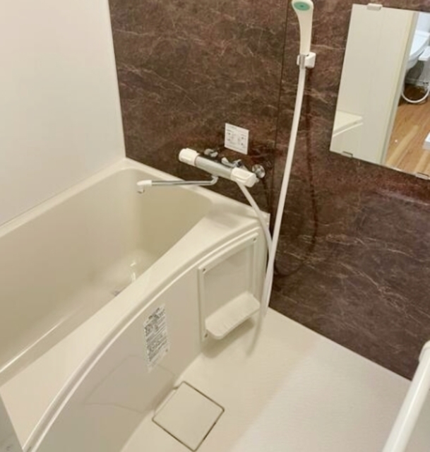 バス・シャワールーム　同仕様写真