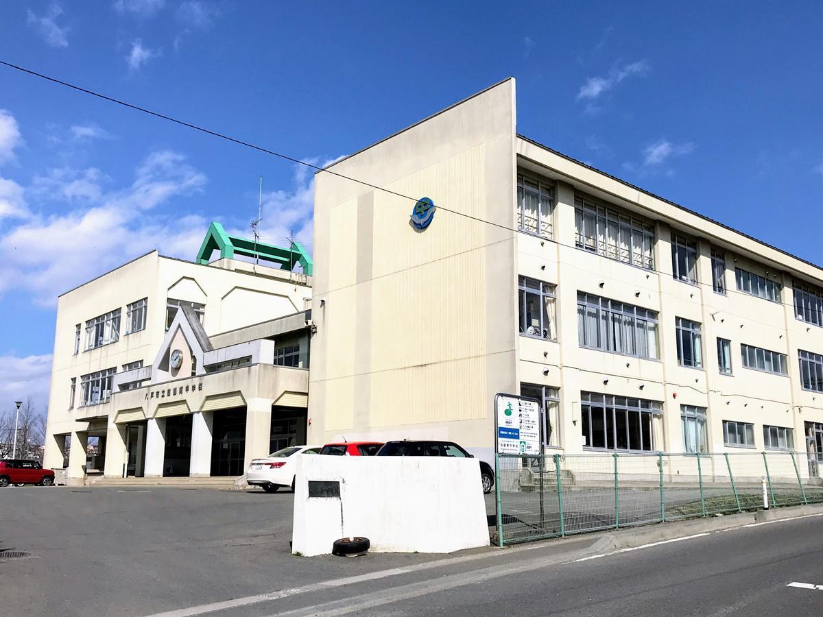 中学校　白銀南中学校（中学校）まで1580m