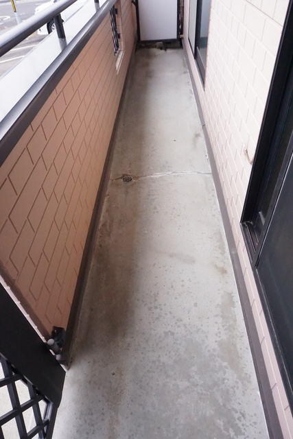 バルコニー　２部屋から出入りできるバルコニーです☆