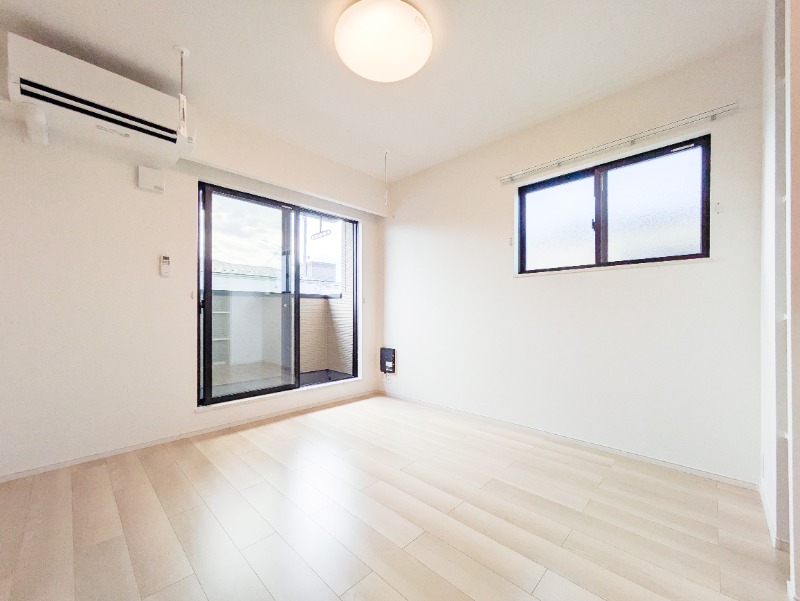 居室・リビング　図面と現状に相違がある場合には現状を優先