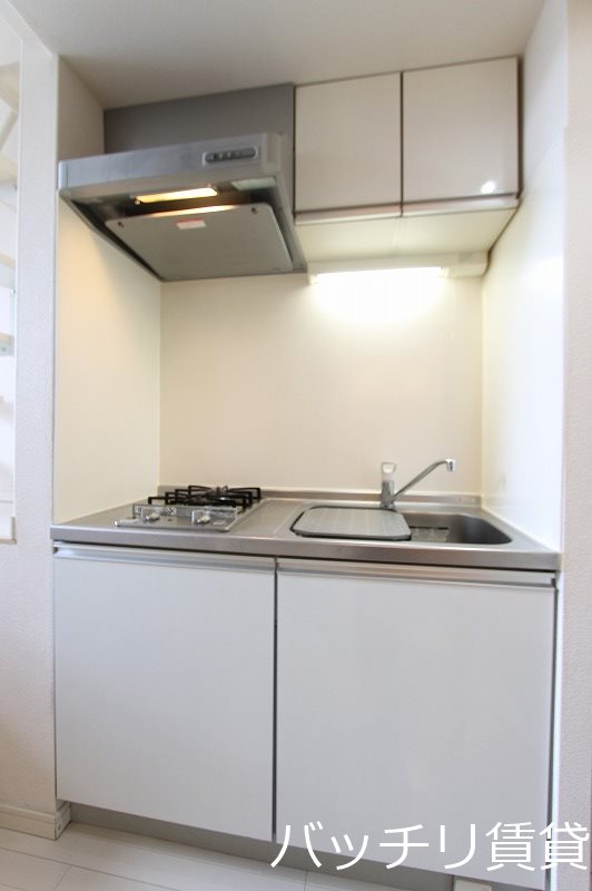 キッチン　画像は同型タイプの為、現状を優先致します。