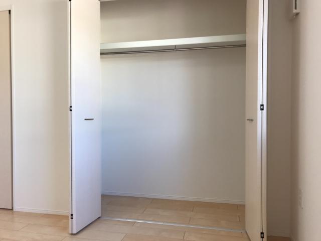 収納　クローゼット