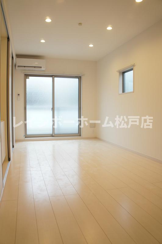 居室・リビング　ゆったり過ごせるリビングです