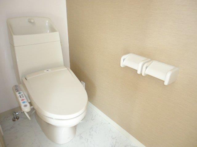 トイレ　シャワー付トイレ