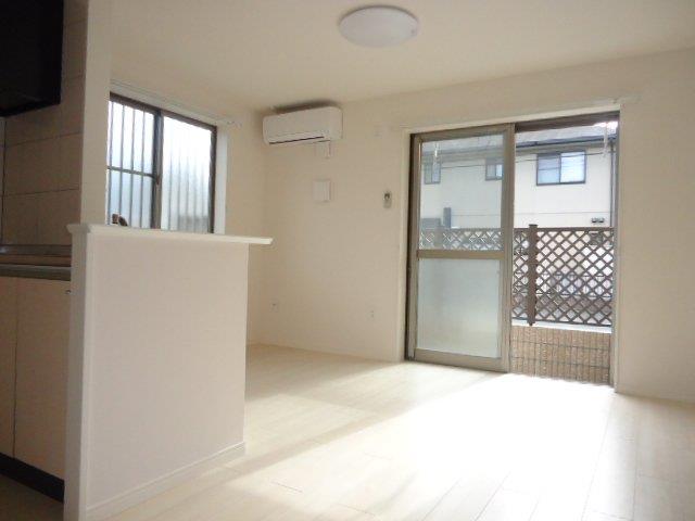 居室・リビング　ＬＤＫ照明付