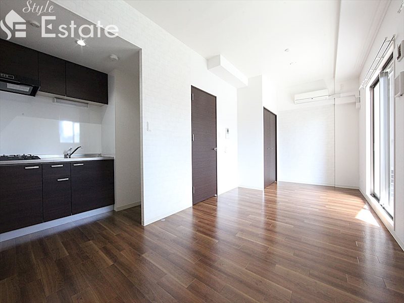 居室・リビング　内装