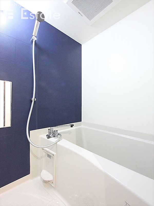 バス・シャワールーム　バスルーム