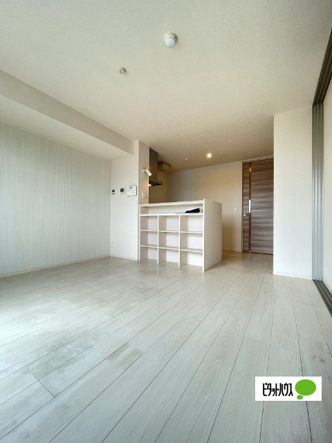 居室・リビング　２０３　同一タイプ