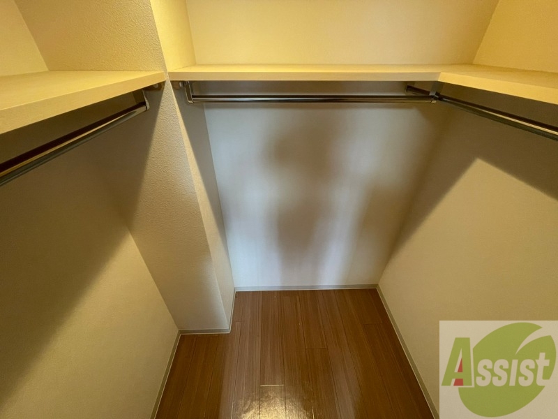 収納　嬉しいウォークインクローゼット仕様です！！