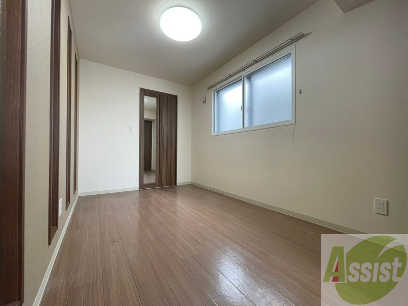 その他部屋・スペース　寝室です。部屋をどう使うかはあなた次第です！