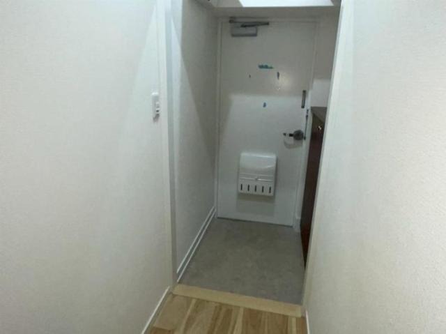 玄関　白基調の綺麗な玄関ですね