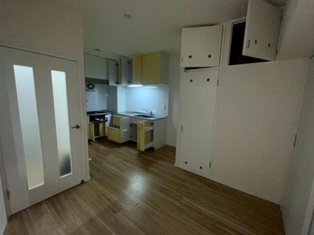 居室・リビング　家具の配置が楽しくなるリビングですね