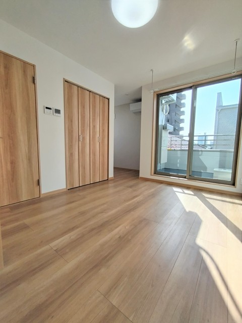 居室・リビング　洋室８．８帖のワンルーム