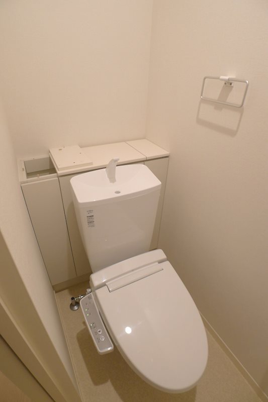 トイレ　別号室の参考写真です