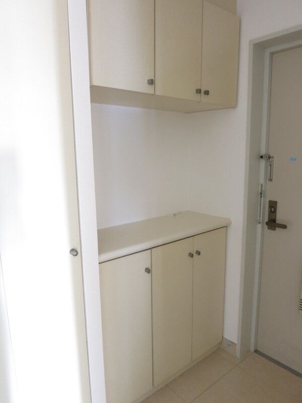 玄関　（別タイプ参考写真）グリーンヒルズ飛鳥山　北区堀船1