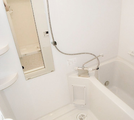 バス・シャワールーム　きれいなお風呂です
