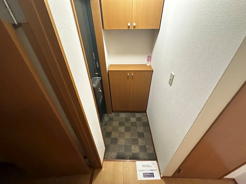 プレミール真野の玄関写真
