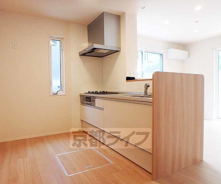 キッチン　キッチン広いです！