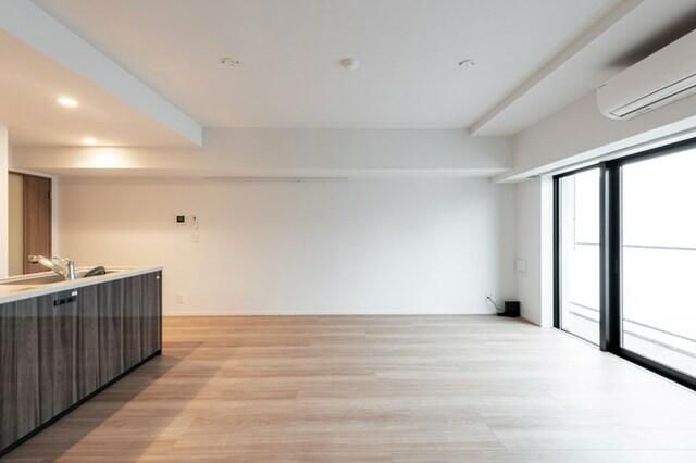 居室・リビング　ラ・カーサ広尾