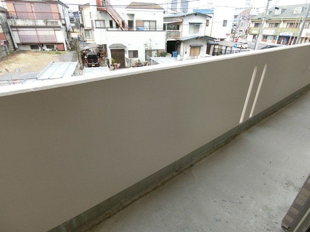 バルコニー　図面と現状に相違がある場合には現状を優先