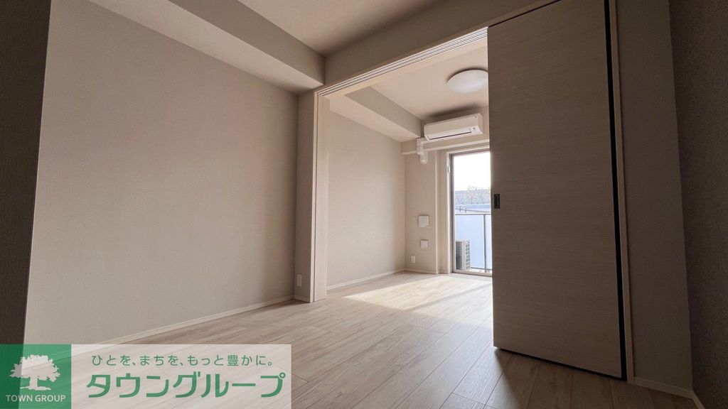 居室・リビング　収納