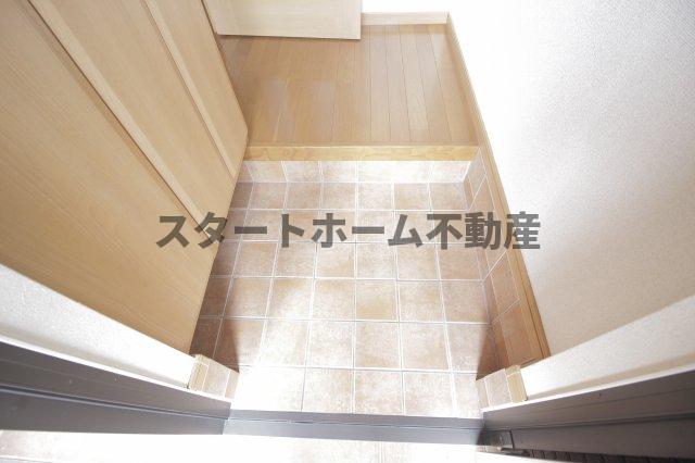 玄関　落ち着いた玄関です