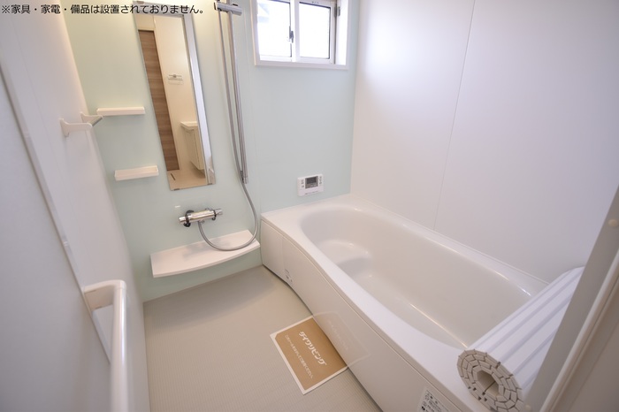 バス・シャワールーム　落ち着いた空間のお風呂です