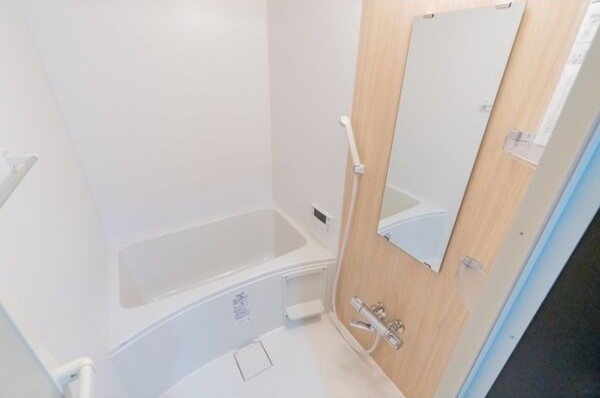 バス・シャワールーム　お風呂です