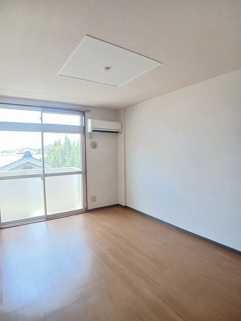 居室・リビング　居室・リビング